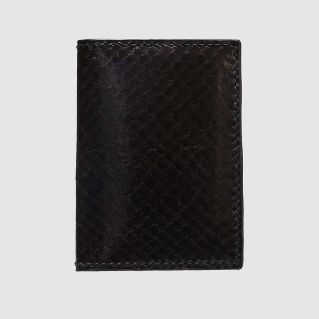 black-salmon-bifold-fish-leather-card-wallet-goodoldcompany